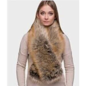 Coach Coyote Fur Pass Through Scarf/Muffler w/Leather Trim ($698) NWOT RARE